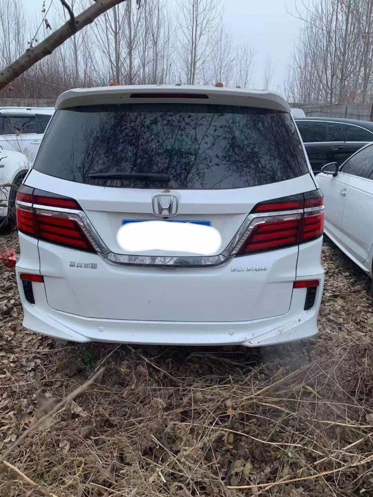 临沂18年本田艾力绅4