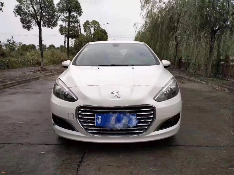 武汉17年标致4087