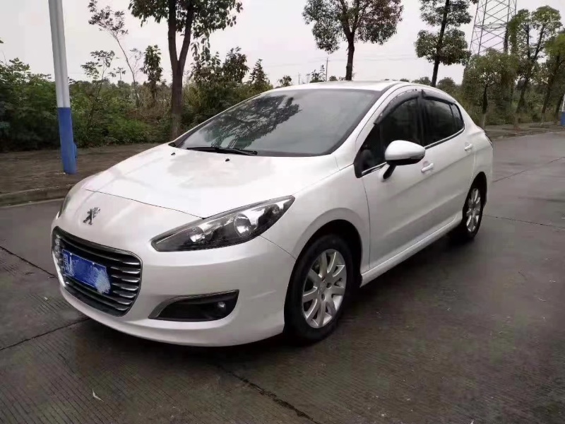 武汉17年标致4082