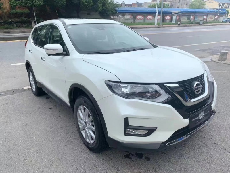 十堰20年日產奇駿3