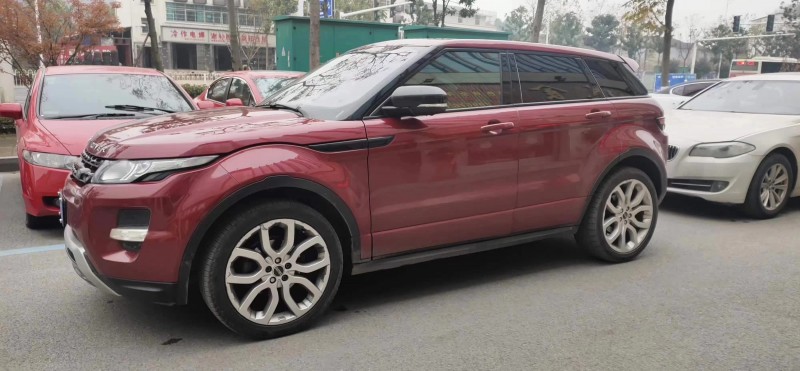 益阳12年路虎极光2