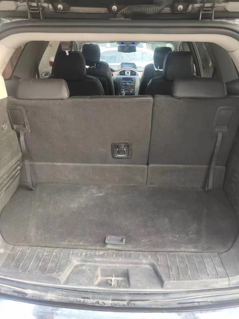 中山13年别克昂科雷4