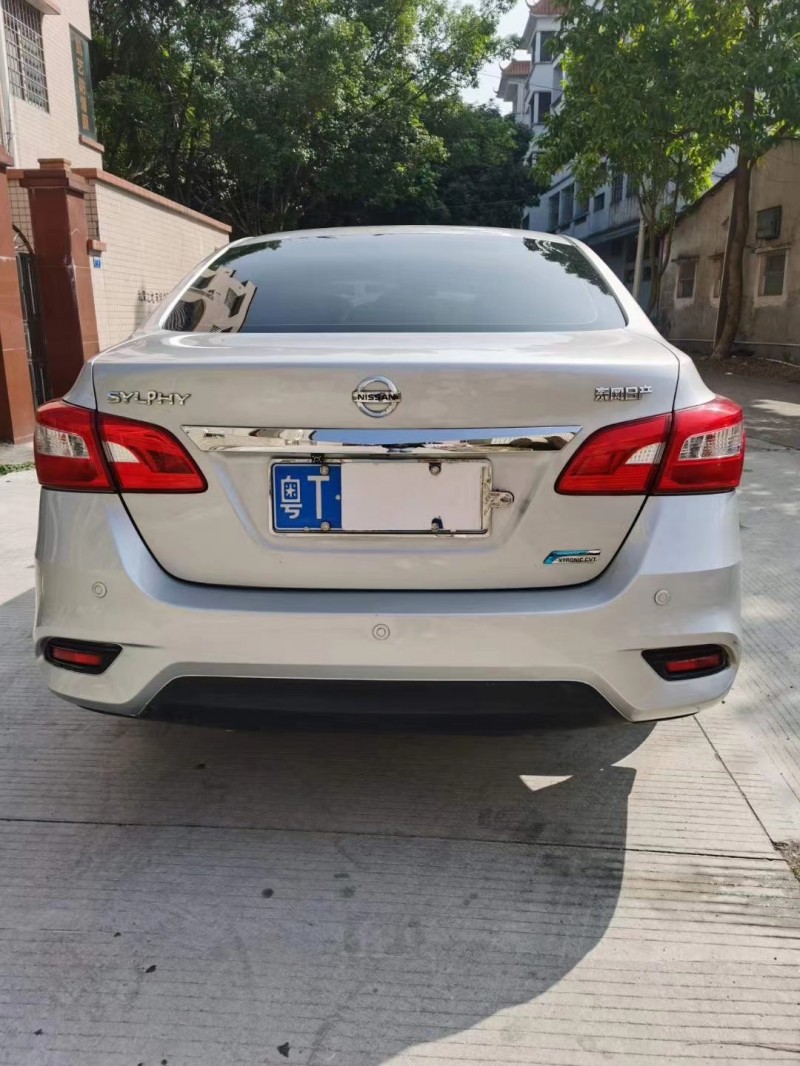 中山16年日产轩逸2