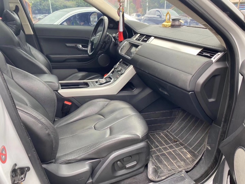 广州16年路虎极光5