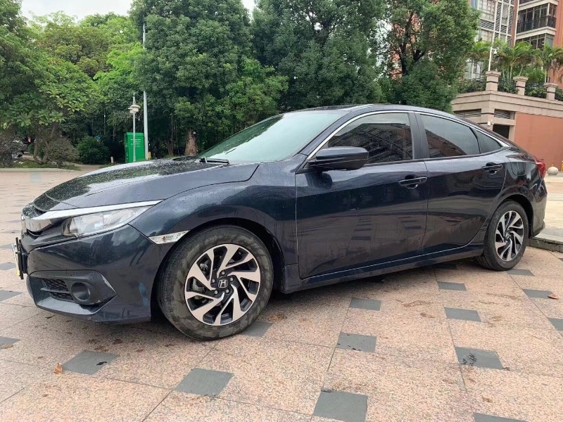 东莞18年本田思域3