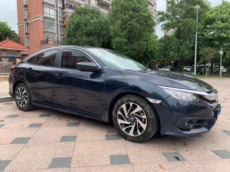 东莞18年本田思域2