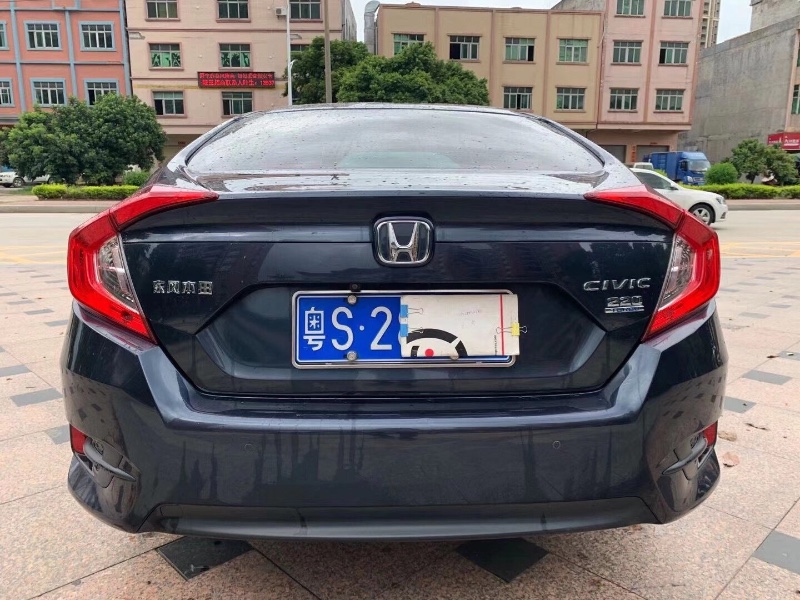 东莞18年本田思域7