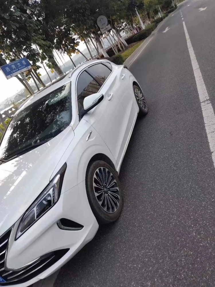 梧州19年長安汽車逸動3