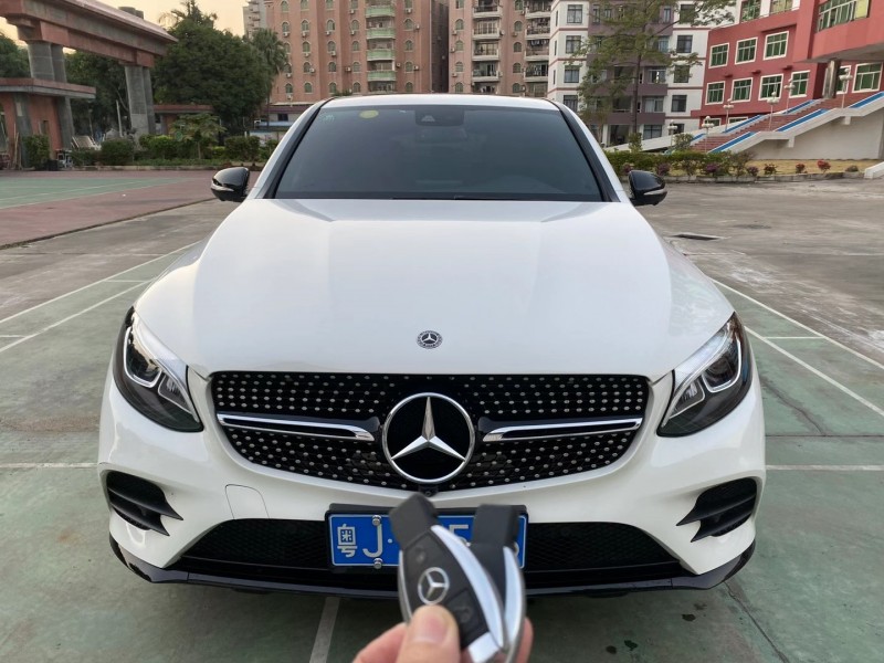 广州17年奔驰GLC8