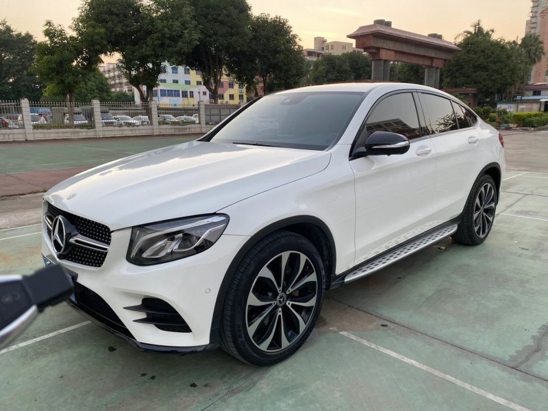 广州17年奔驰GLC1