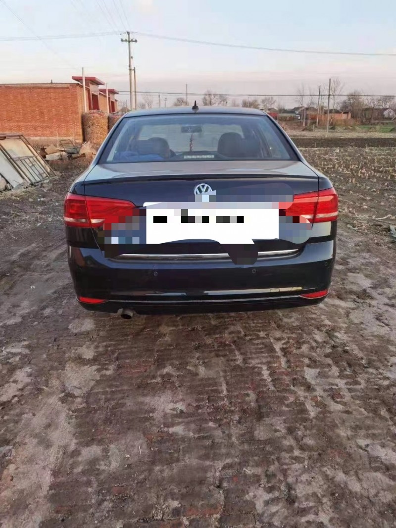 保定18年大众朗逸7