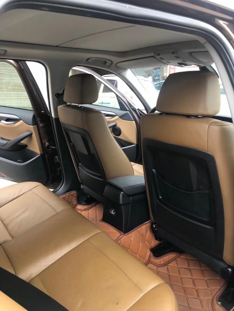 保定12年宝马X19