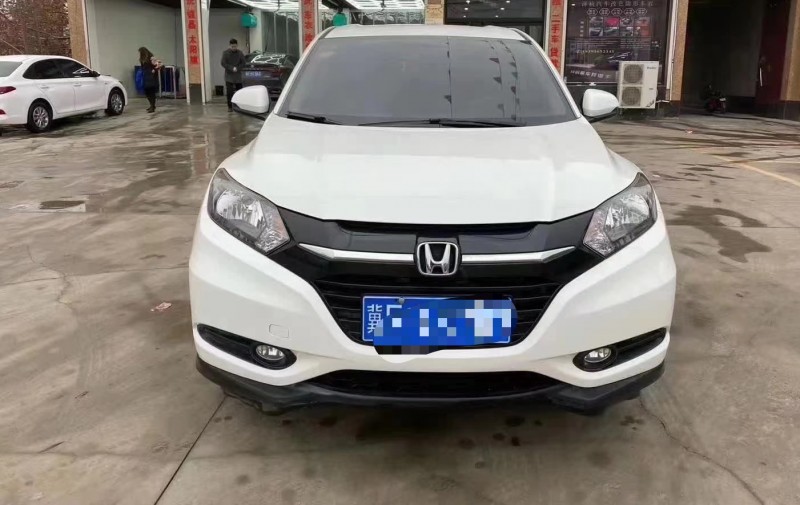 保定17年本田缤智9