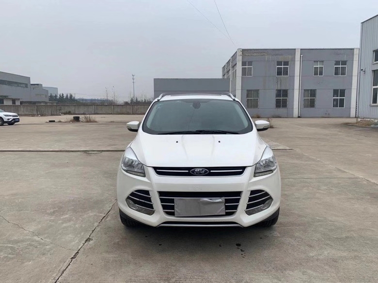 徐州16年福特翼虎1