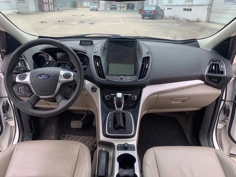 徐州16年福特翼虎8