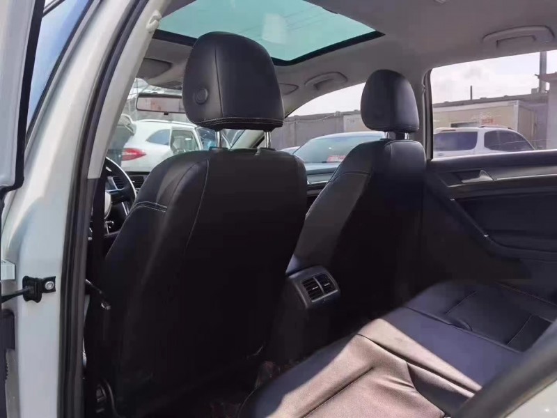 保定17年大众高尔夫5