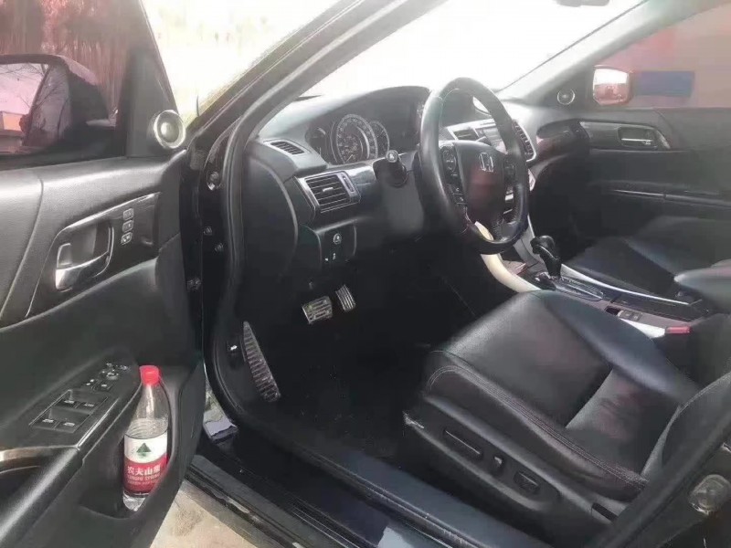 保定16年本田雅阁7