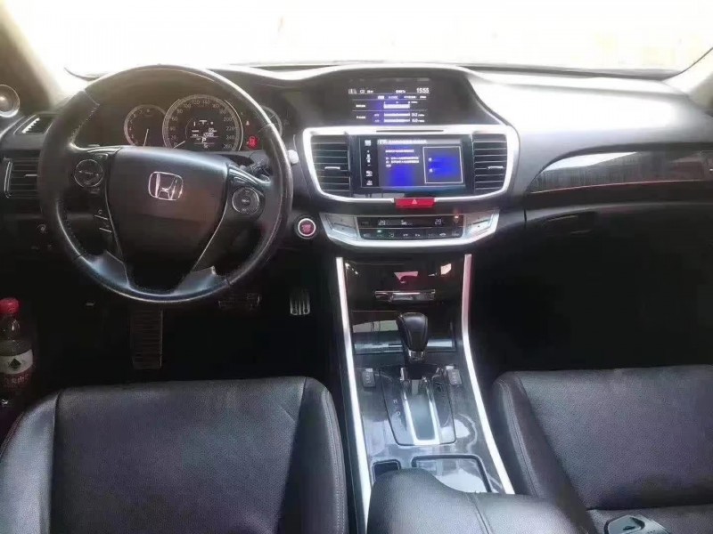 保定16年本田雅阁8