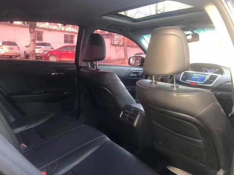 保定16年本田雅阁9