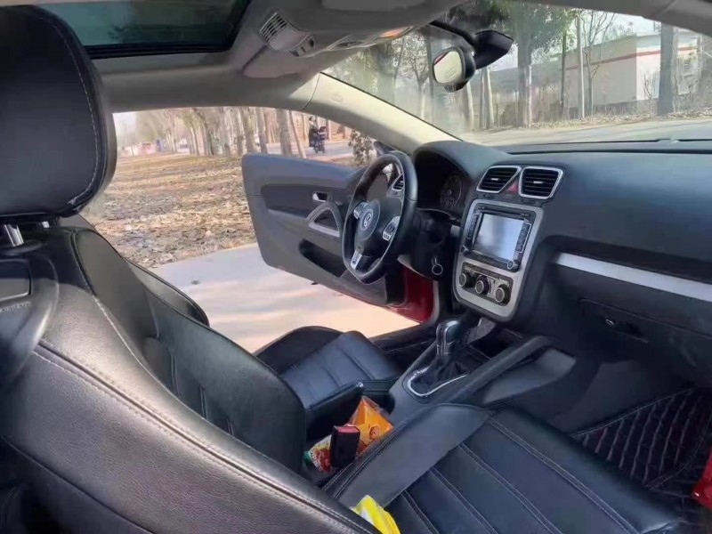 保定14年大众尚酷3