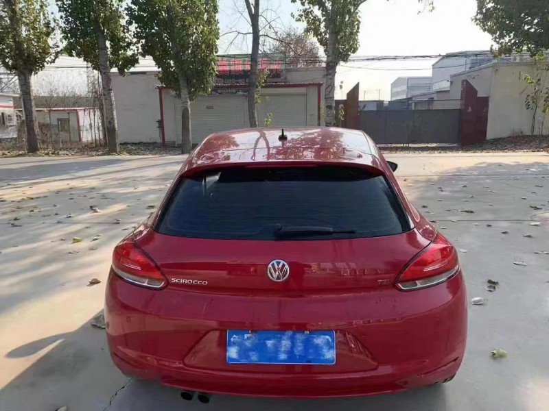 保定14年大众尚酷9