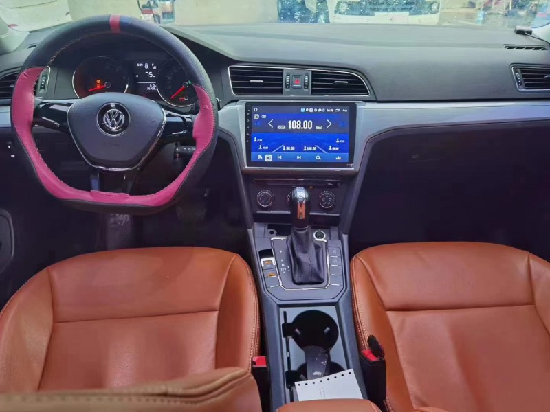 保定17年大众凌渡1