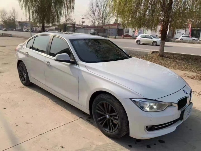 保定15年宝马3系8