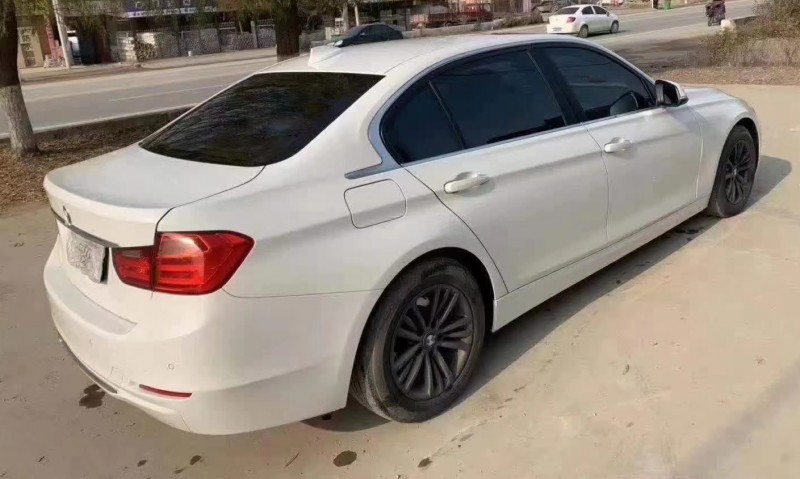 保定15年宝马3系4