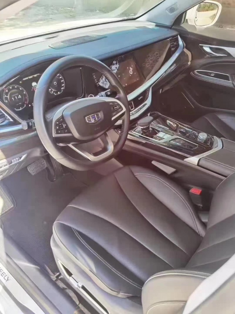 保定19年吉利博瑞1