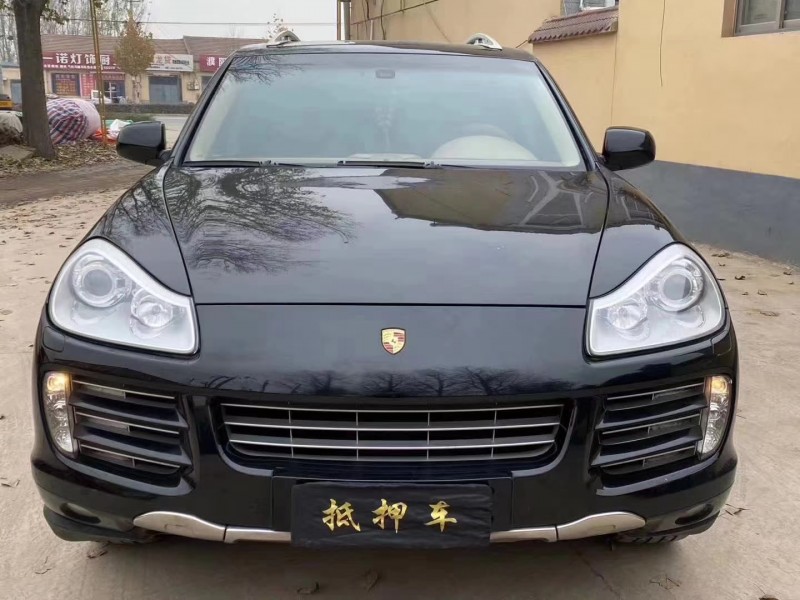 郑州10年保时捷卡宴9