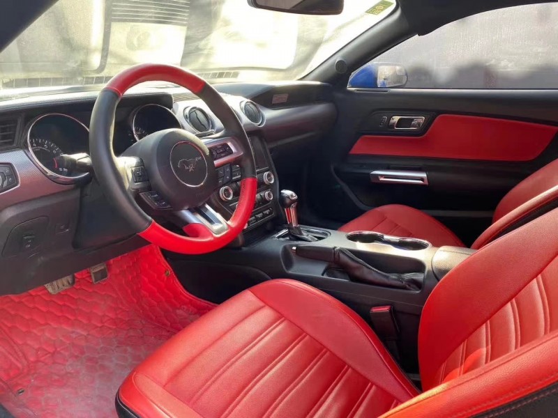 保定15年福特野马4