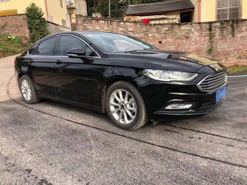 重庆18年福特蒙迪欧5