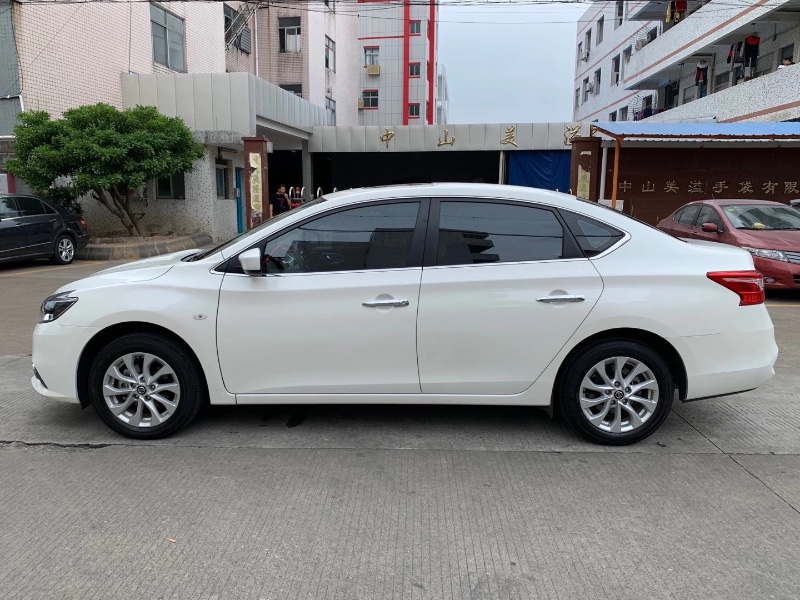 中山20年日产轩逸3
