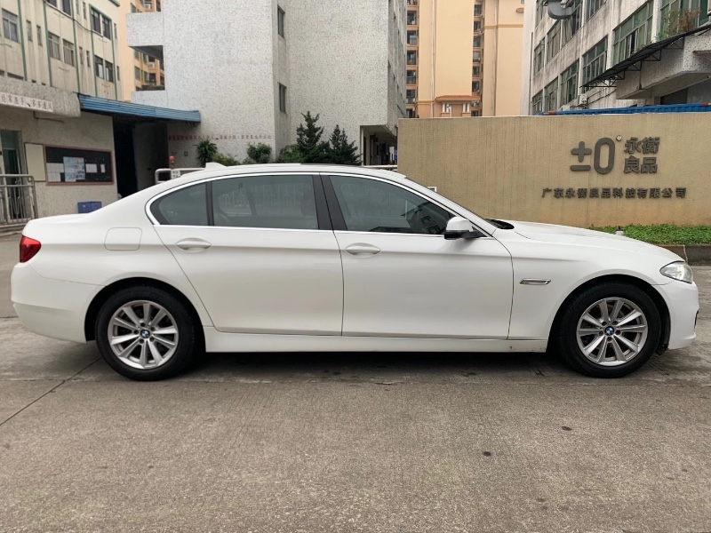 中山15年宝马5系5