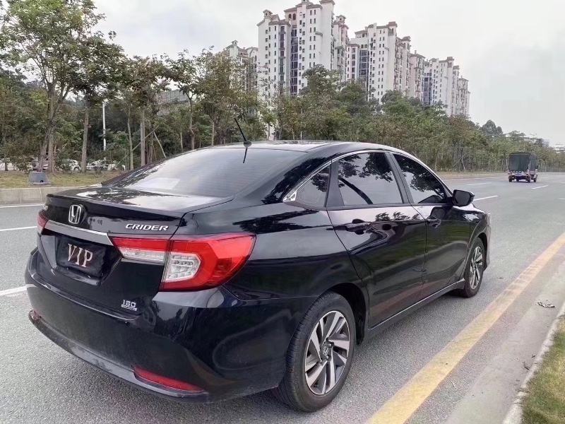 广州19年本田凌派4