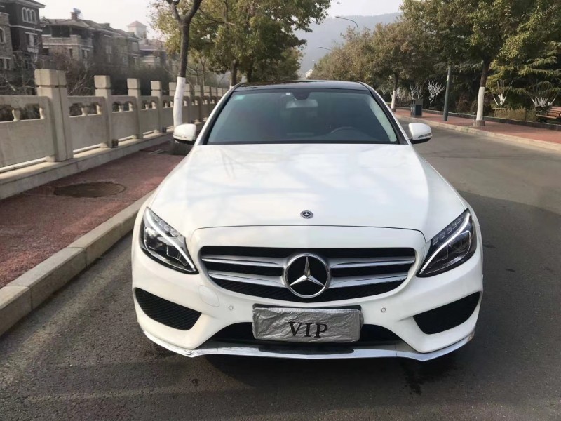 枣庄17年奔驰C8