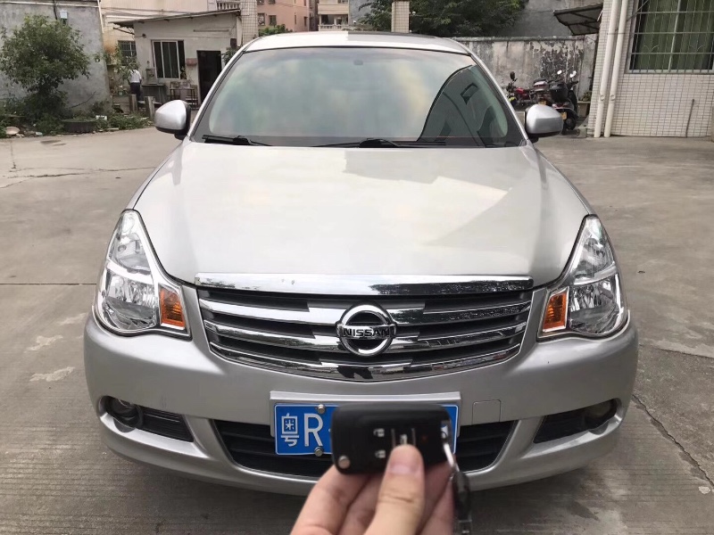 广州16年日产轩逸1