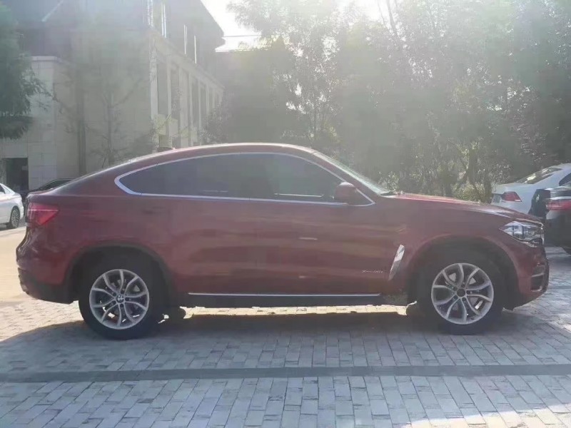 北京17年宝马X67