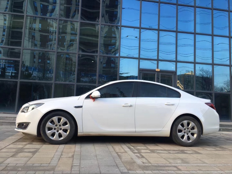 青岛14年别克君威3