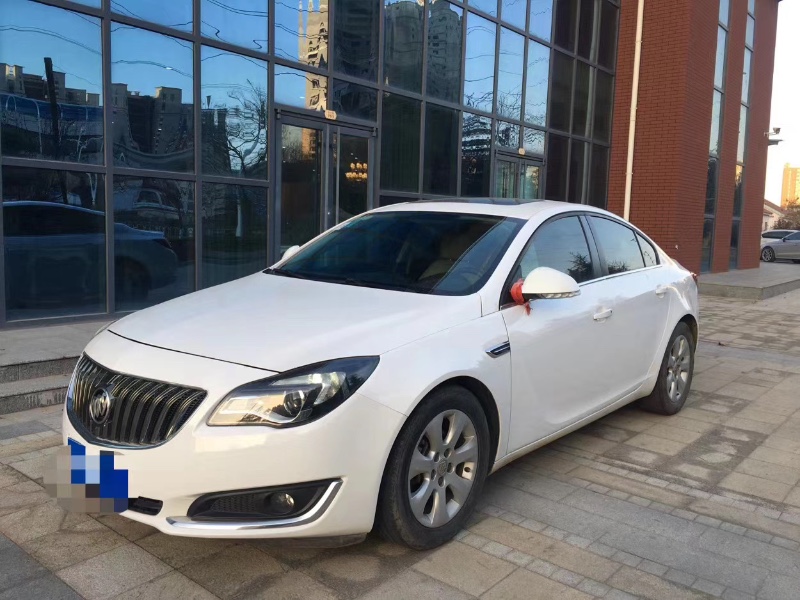 青岛14年别克君威1