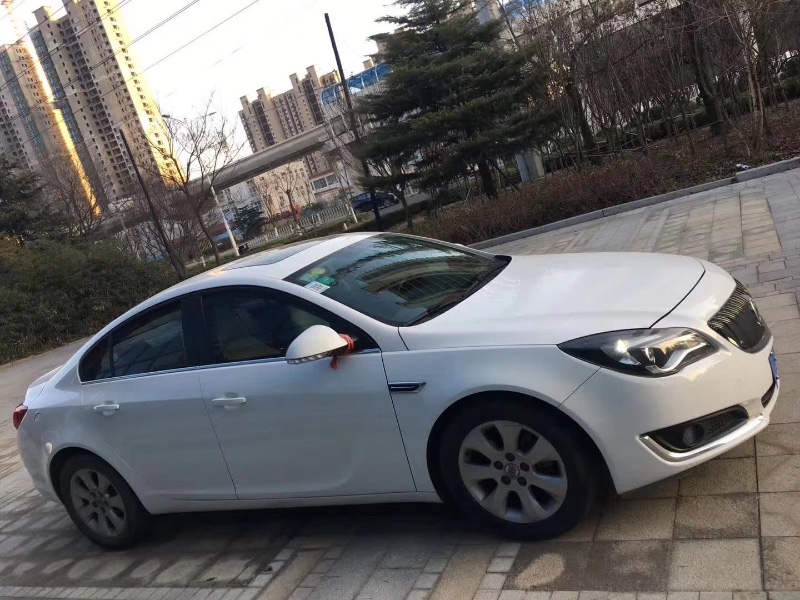 青岛14年别克君威5