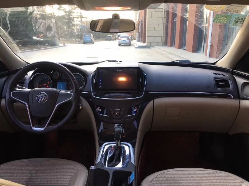 青岛14年别克君威8