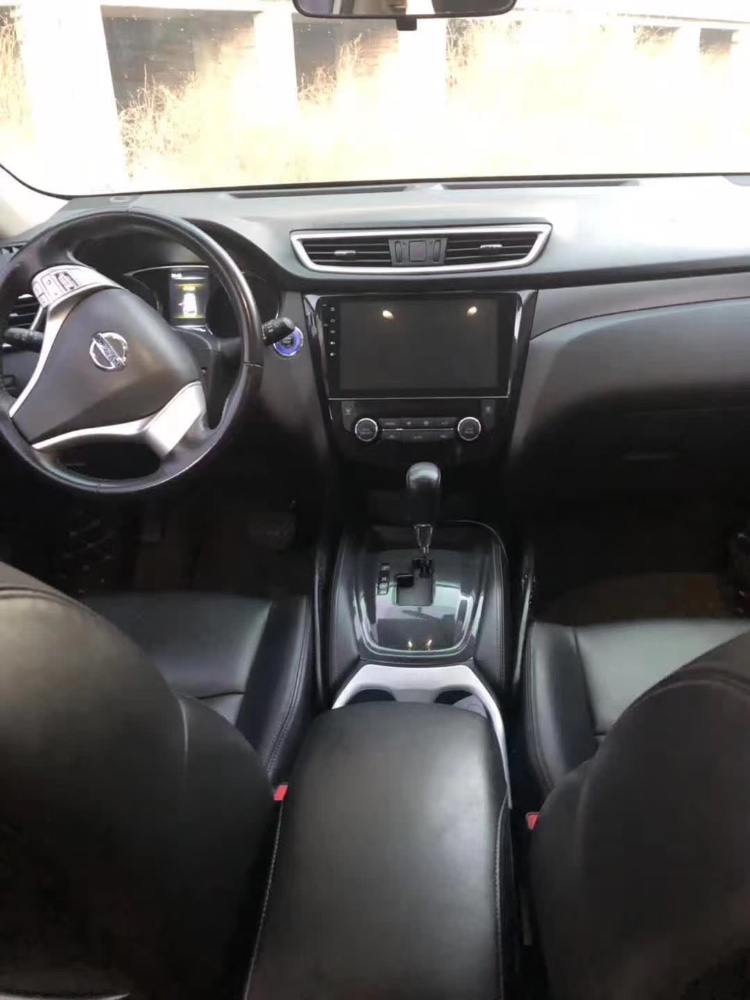 青岛16年日产奇骏5