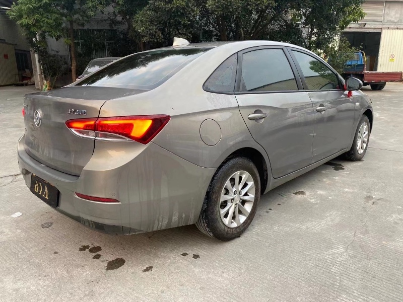 广州19年别克英朗4