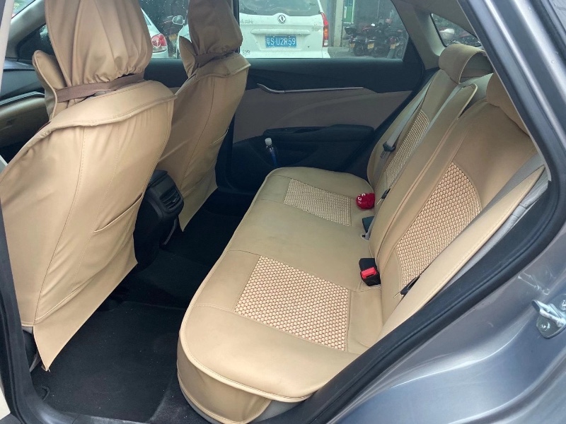 广州19年别克英朗5