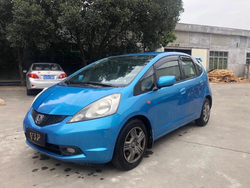 广州11年本田飞度7