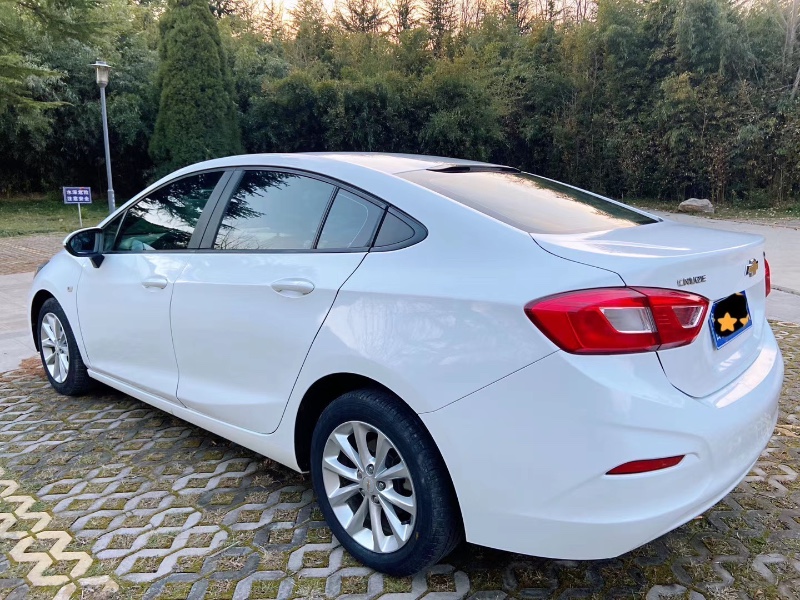 潍坊17年雪佛兰科鲁兹3