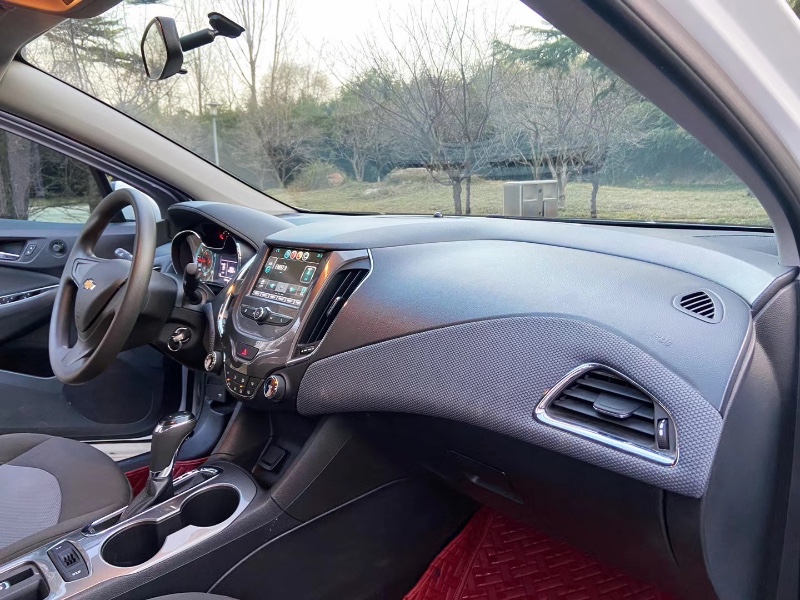 潍坊17年雪佛兰科鲁兹7