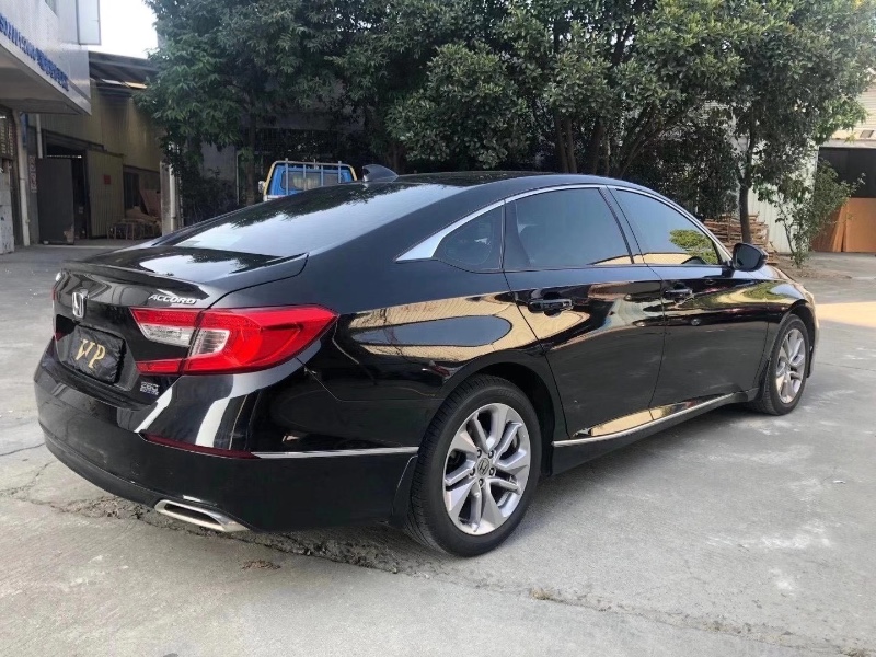 广州19年本田雅阁8