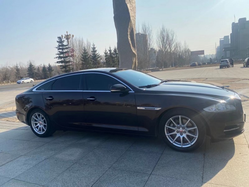 長春14年捷豹XJ6
